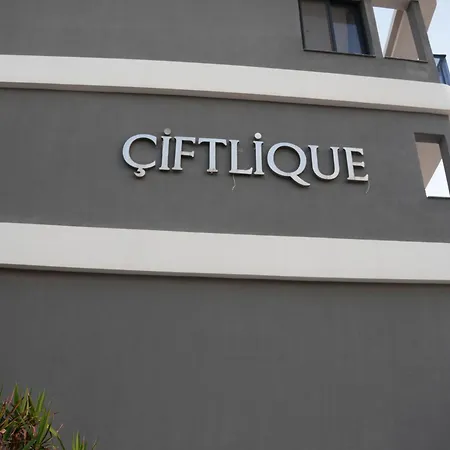 فندق Ciftlique